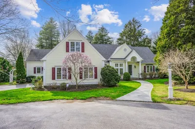 81 Osterville-west Barnstable Rd 1