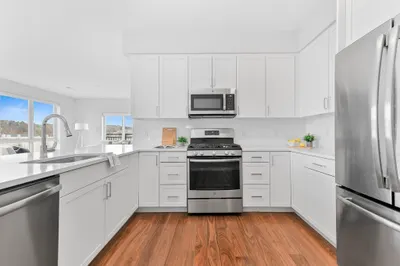 3531 Washington #327 1