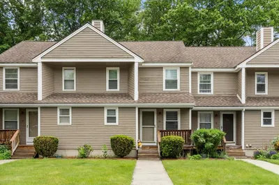 74 Pennacook Dr #74