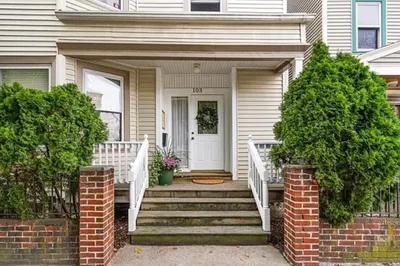 103 Hancock St #1 1