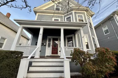 33 Cabot St #3 1