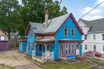 24 N Byron Ave