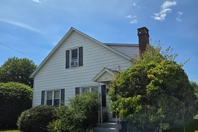 356 Newton St 1