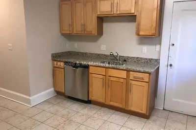 16 Short St #2