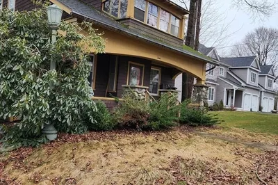 7 Wesleyan St