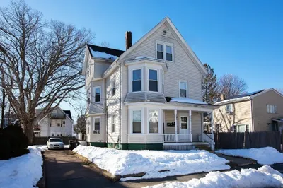 20 Custer St 1