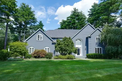 46 Briant Dr 1