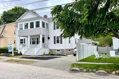 17 Elton Rd #1