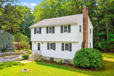 32 Dividence Rd 1