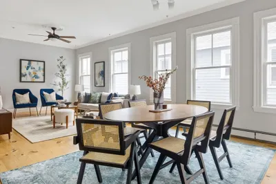 41 Prince St #2