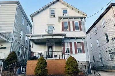 294 Cambridge St