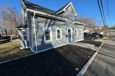 34 Charles Diersch St 1