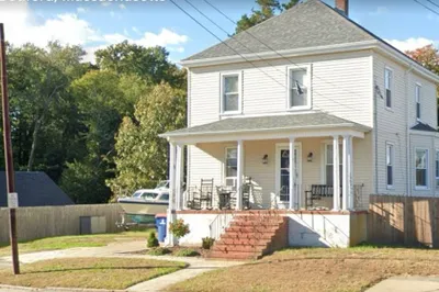 1015 Joyce St 1