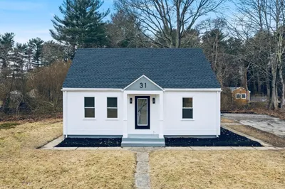 31 Gifford Rd 1