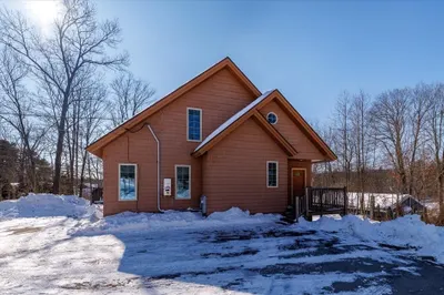 110 Minebrook Rd 1