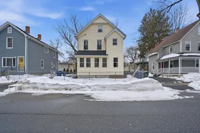 31 Washburn St 1