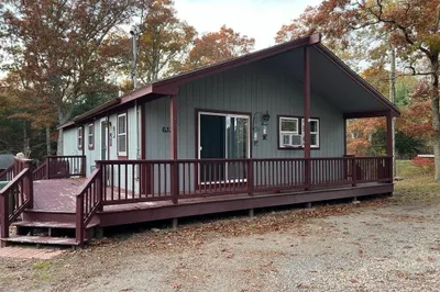 633 Wareham Rd 1