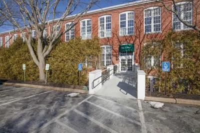 53 Warren St #308 1