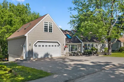 123 Indian Hill Road 1