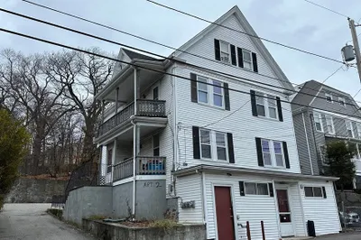 43 Arthur St #2