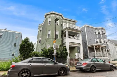 8 Mallard Ave #3