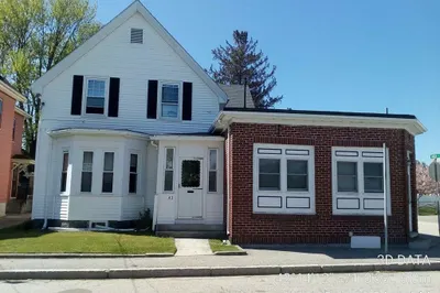43 Trafford St 1