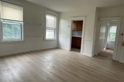 28 Holworthy Place #3