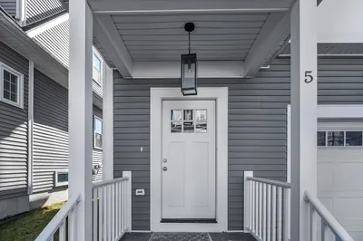 5 Nina Court #5 1