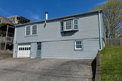 8 Tucker Ave