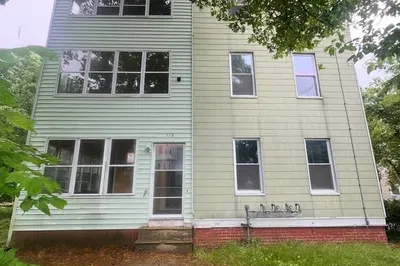 378 Parker St 1