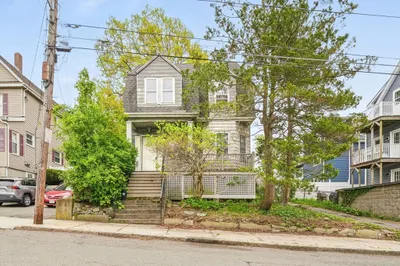 75 Sycamore St 1