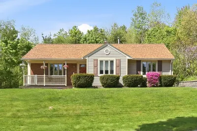 11 Scenic Drive