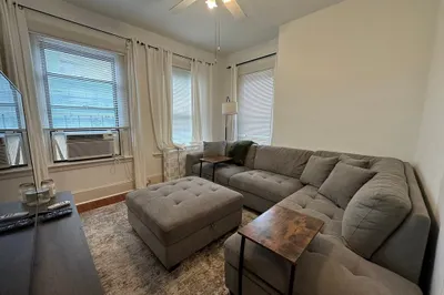 2 Inman St #8