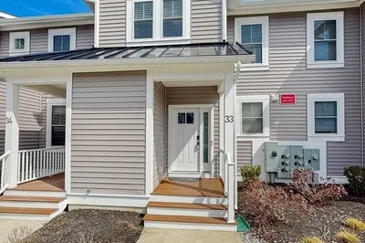7 E Dexter Ave #33 1