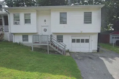3 Wolcott Rd 1