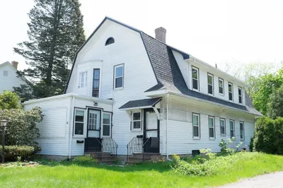 20-22 Pine St