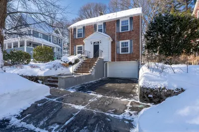 33 Harvard St 1