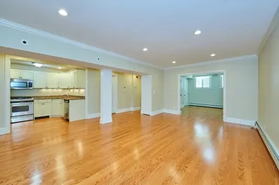 18 Hancock Street #1