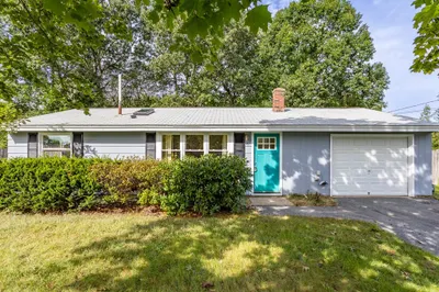 16 Durant Ave 1
