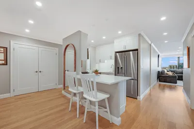 85 E India Row #34G 1