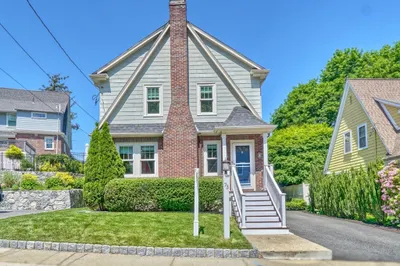 73 Cedar Rd