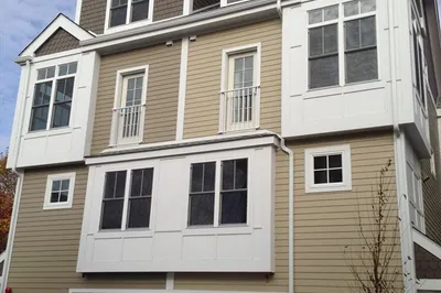 105 Harvey St #105