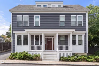 6 Larose Pl 1