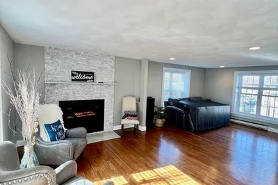 6 Highland Avenue 1