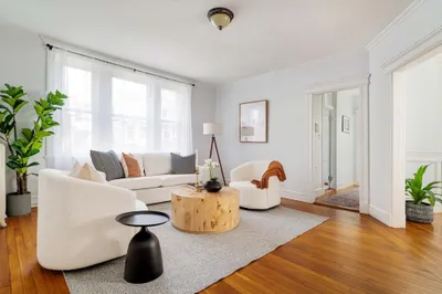 24 Summit Ave #1