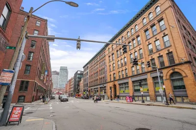 346-354 Congress St #106