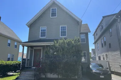 15 Dean St 1
