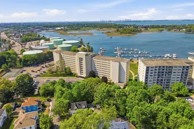 100 Cove Way #409