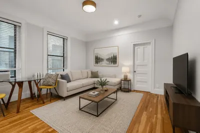 362-366 Commonwealth Ave #4C 1