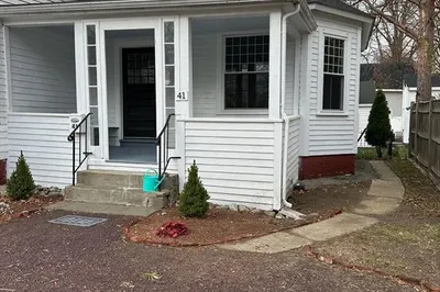 41 Prescott St #2 1
